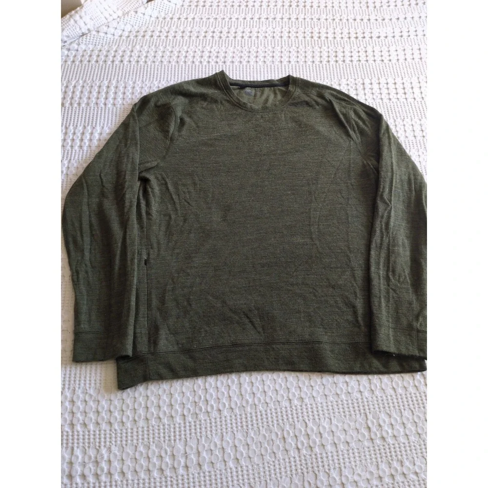 VRST Merino Wool Blend Long Sleeve Shirt Zippered Pocket Green Sz Large Crew